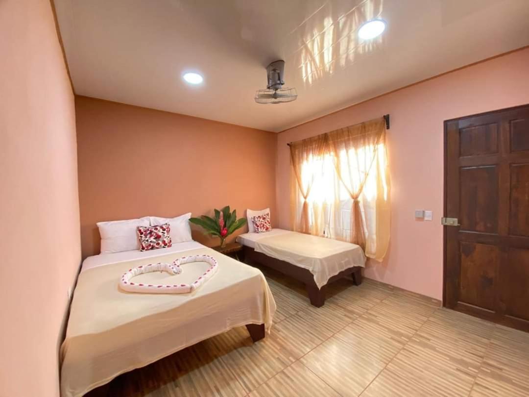 Cabinas Agamy Тортугеро Номер фото